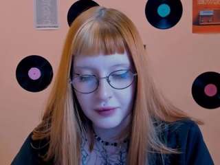 olivia-fiery live cam preview