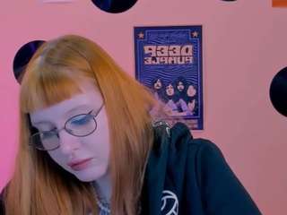 olivia-fiery live cam preview