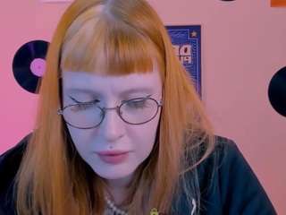 olivia-fiery live cam preview