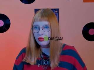 olivia-fiery live cam preview