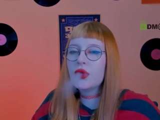olivia-fiery live cam preview