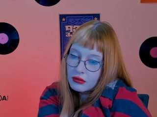 olivia-fiery live cam preview