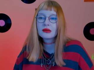 olivia-fiery live cam preview
