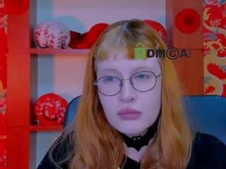 olivia-fiery live cam preview