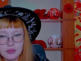olivia-fiery live cam preview