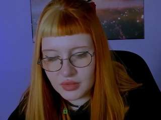 olivia-fiery live cam preview