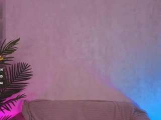 RoseElegantst live cam preview