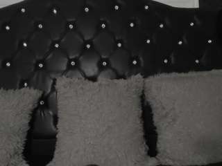SamanthaMiller8 live cam preview