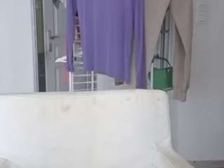 Mdnahot live cam preview