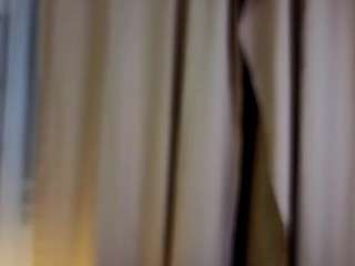 UlanaWallis live cam preview