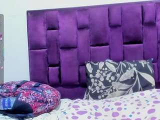 Larina-fox live cam preview