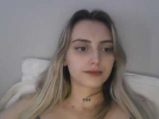 kinkynicoless