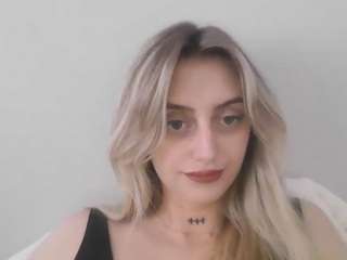 kinkynicoless
