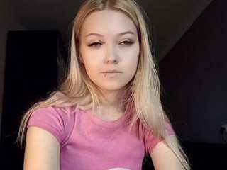 Lana live cam preview
