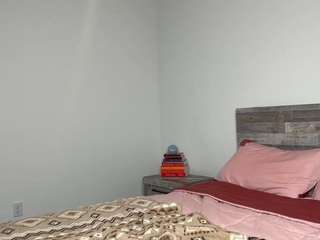 Live webcam model beautifulmya on Soda Cams