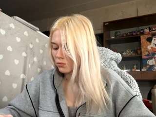 DennaDuerson live cam preview