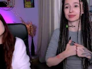 vikky-foxy