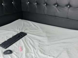 ValeriaOff live cam preview