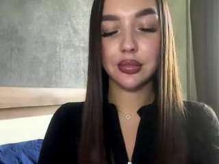 Ginny live cam preview