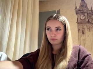 cicelycapdeville Live Webcam on CamSoda