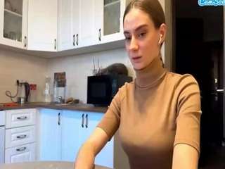 Kira live cam preview