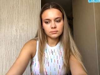 Toni live cam preview