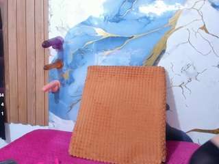 Miia28 live cam preview