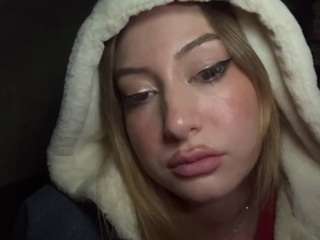 YadiraSpeiser live cam preview