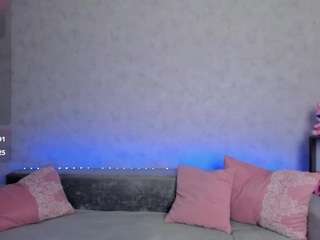 Fire-Dancer live cam preview