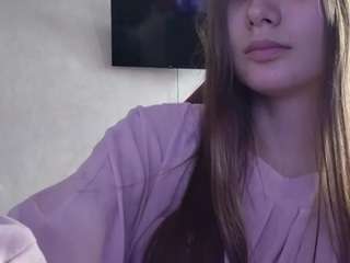 MichaelaDuncan live cam preview