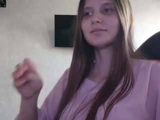 MichaelaDuncan live cam preview