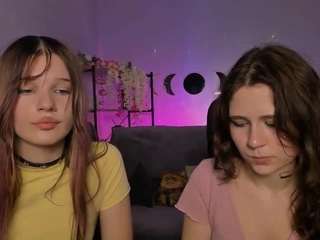 mila-vale live cam preview