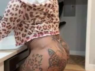 laylared