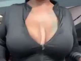 laylared webcam model