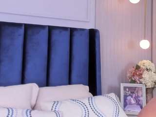 Live webcam model taniafernandez on Soda Cams