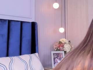taniafernandez Live Webcam on CamSoda