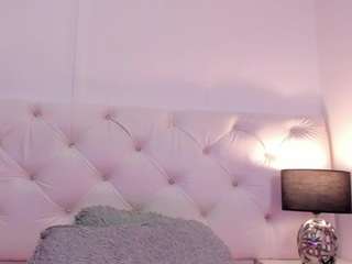 zoee-Evanss
