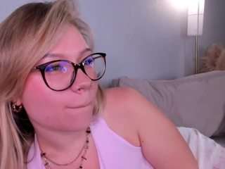 Alessia-Lee5