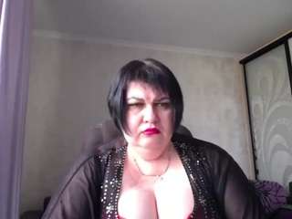 AlluringCurves live cam preview