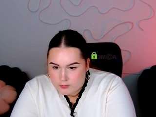 lola-fly live cam preview