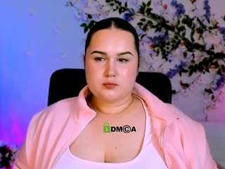 lola-fly