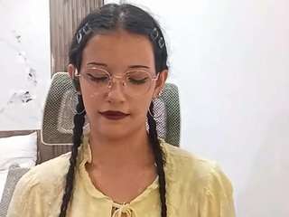 Xiomararoney live webcam