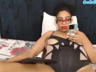 sultrydivax live cam preview