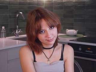 Flirtiny live cam preview