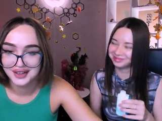 livia-shine's live room