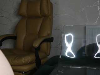 AvaDesire live cam preview