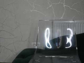 AvaDesire live cam preview