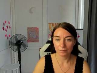 SamanthaDiamond live cam preview
