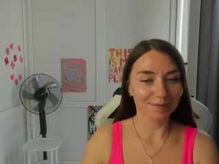 SamanthaDiamond live cam preview