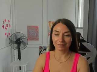 SamanthaDiamond live cam preview